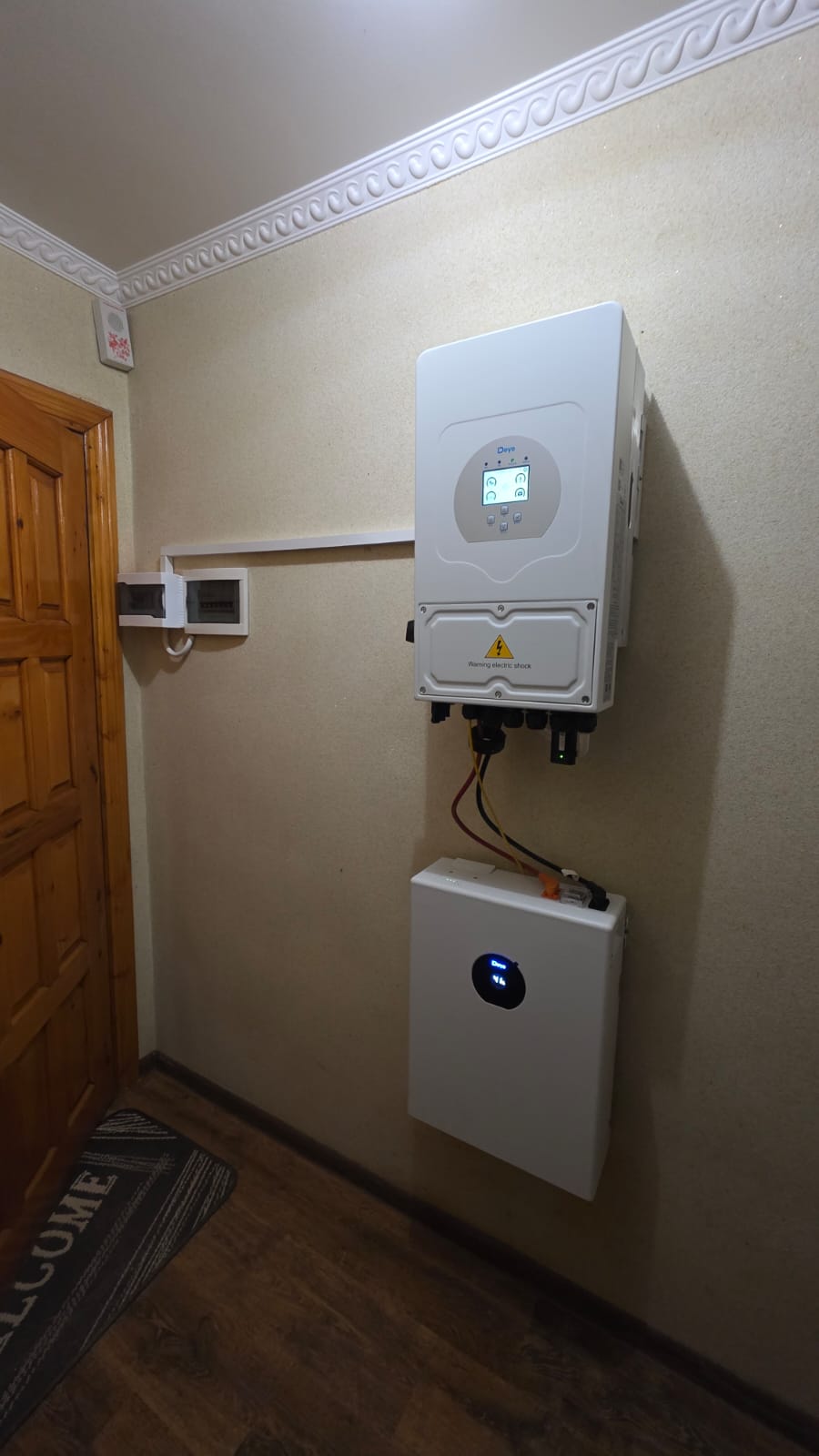 Гібридний інвертор 6кВт + 5кВт АКБ
м. Збараж - 1